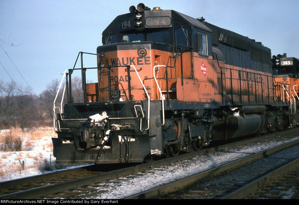 MILW SD40-2 #194